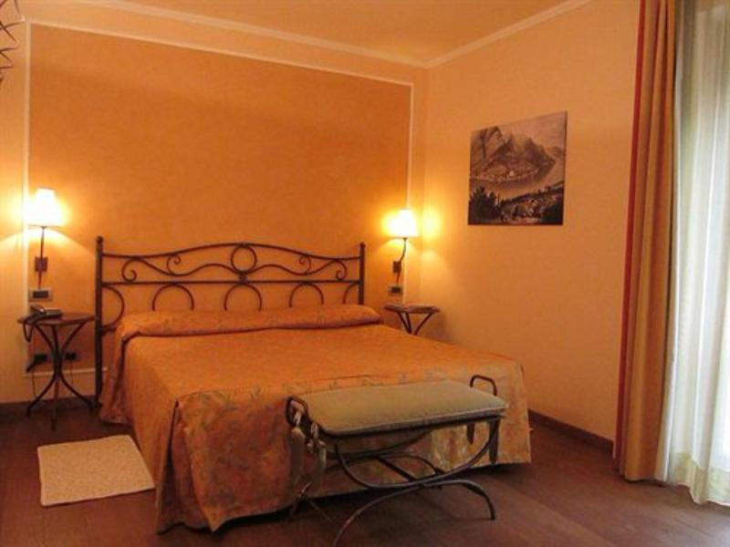 La Darsena Boutique Hotel & Restaurant Tremezzo Ngoại thất bức ảnh