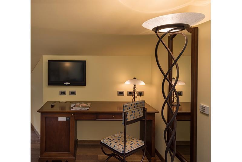 La Darsena Boutique Hotel & Restaurant Tremezzo Ngoại thất bức ảnh